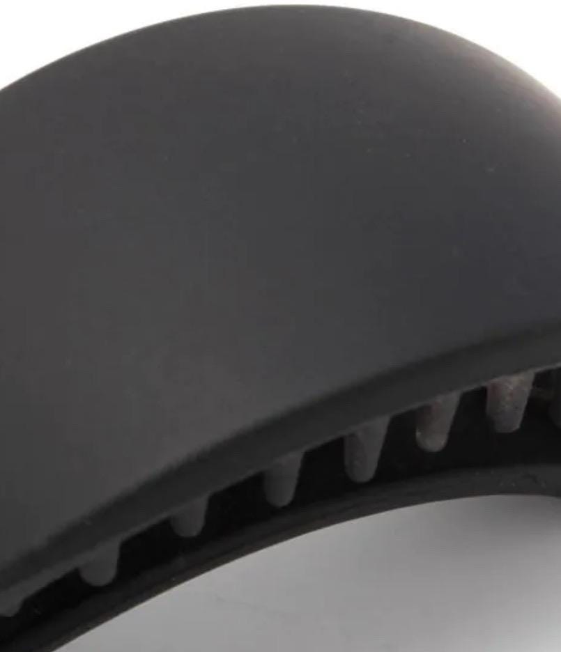 Plain Jane Black Oyster Hair Claw - Strong Minimalist Hair Clip - Recyclable Plastic Hair Accessory - 8 cm Hair Claw - Sustainable hair clip